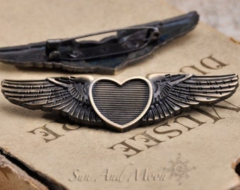 3 Vintage Style Heart and Wing Pinback Cabochon Settings - Vintage Bronze Bezel Setting in Antique Brass Finish