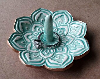 Ceramic Aqua Lotus Ring Holder Bowl gold edged 3 1/4 inches round