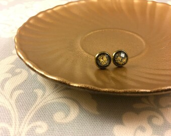 Grey with gold flecks stud earrings in antique gold setting