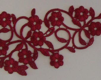 1 of 26 cm X 9 cm Burgundy Venice guipure lace appliques