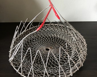 Collapsable basket, wire basket