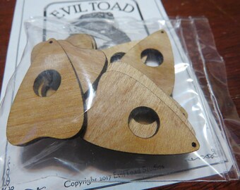 24 pcs Small Ouija Planchette 1.5 in long 1/8in or 1/4in thickness