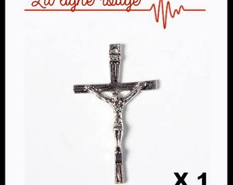 Cross Christ 43mm x 23mm antiqued silver Crusifix pendant