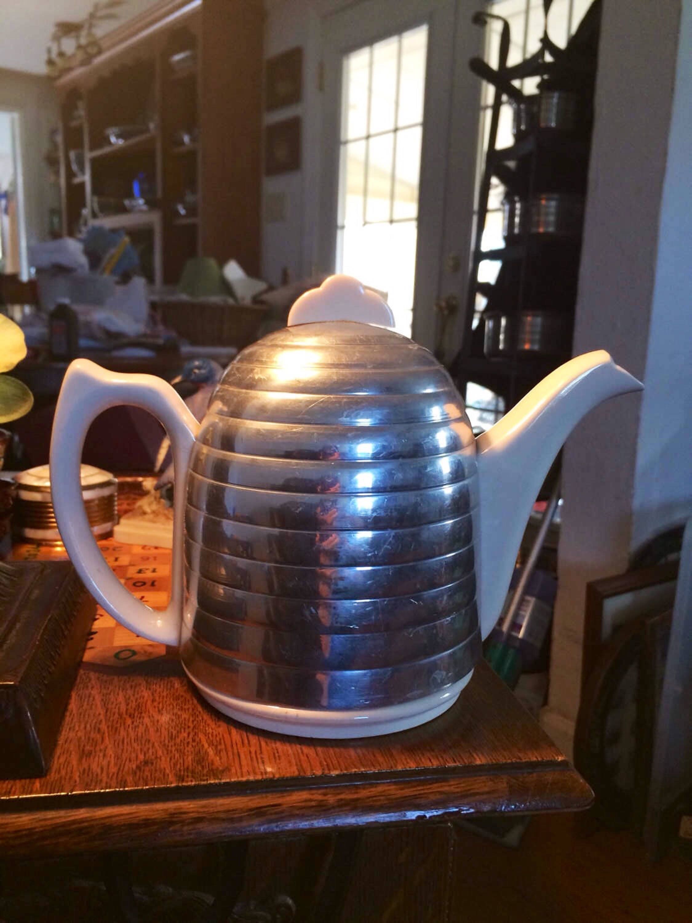 Vintage Retro Mid Century Insulated English Teapot