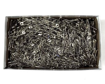 Safety Pins, 10 Gross (1,440 Pins), 7/8" Size #00 Closed Safety Pins