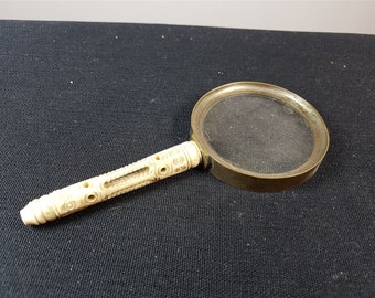 Antique Magnifying Glass Carved Bovine Cow Bone Hand Held Victorian 1800's