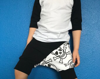Boy Shorts, Skulls, Harem Shorts, Baby Harem Shorts, Baby Shorts, Toddler Shorts, Shorties, Baby Harem, Shorts, Toddler Boy Shorts