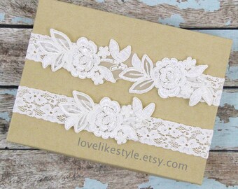 Wedding Garter Set, Ivory Embroidery Flower Lace Wedding Garter Set, Ivory Garter Set, Toss Garter / GT-34A
