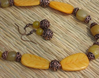 Golden Vision - Necklace and Earrings