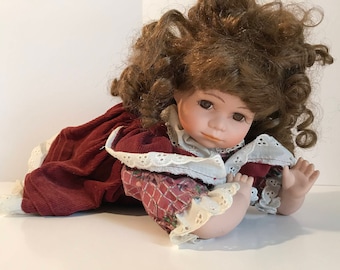 Vintage madiason lee porcelain baby doll