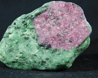 A BIG! 100% Natural Red RUBY Crystal In A Light Green Zoisite! Tanzania 450gr