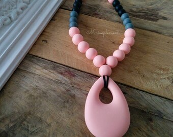 Teething necklace. gorgeous.