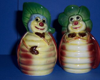 Vintage Anthropomorphic Salt and Pepper Shakers, Ladybug Salt and Pepper Set, 1950's Japan Salt and Pepper