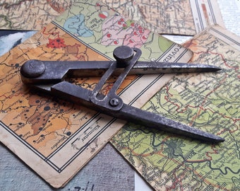 Antique True Value Metal Calipers Compass Divider with horse stamp, architectural tool, antique metal tool, collectibles tool