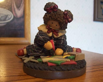 Lizzie High Mary Ellen Valentine Figurine