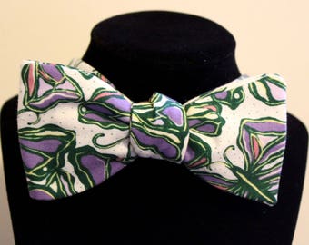 Butterfly Self Tie Bowtie