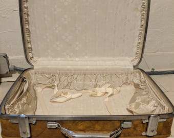 Vintage American Tourister Suitcase