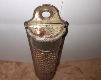 Vintage nutmeg/nut grater