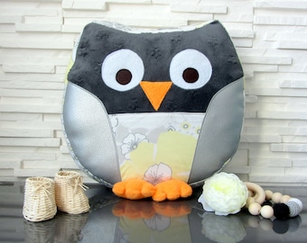 "Floral sweetness" stuffed OWL pillow