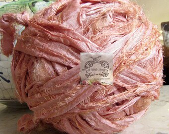 Sari Silk Recycled Ribbon in a Tangerine Peach Pink Blend