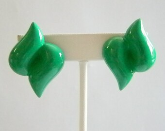 Large Green Swirl Pierced Earrings