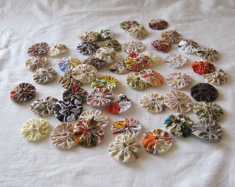 50 brown toned yo yos, brown yo yos, brown yoyos, fabric yo yos, fabric yoyos. patchwork supply, patchwork supplies, craft supplies quilting