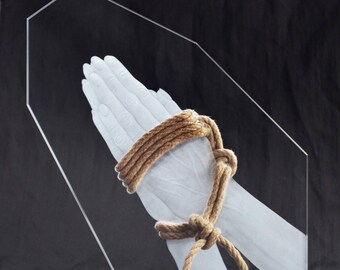 Glass sculpture Praying Hands III-inspired by Albrecht Dürer