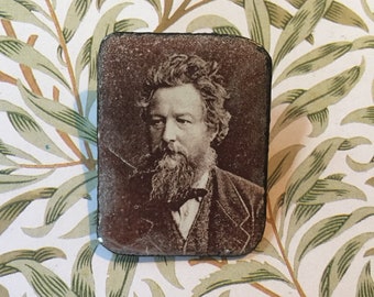 William Morris print, Morris and Co, Vintage Morris, Morris gift, Morris design, Morris jewelry, Enamel pin brooch William Morris