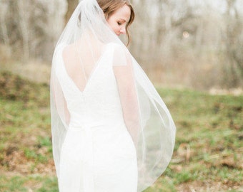 Bridal Fingertip veil, Wedding Veil, Bridal Veils white, ivory veil, Wedding Veil Double 2 Layer Fingertip length veil bridal Ready to ship