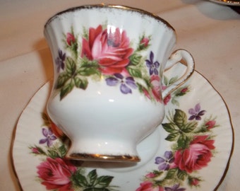 Vintage Paragon Tea Cup & Saucer - Large Pink Roses and Violets