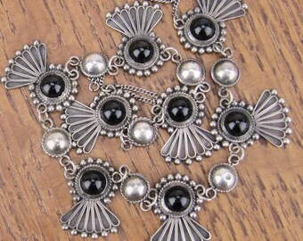 Vintage Mexican Sterling Silver onyx Necklace jewelry art deco hand made 925 Mexico Hecho en Mexico