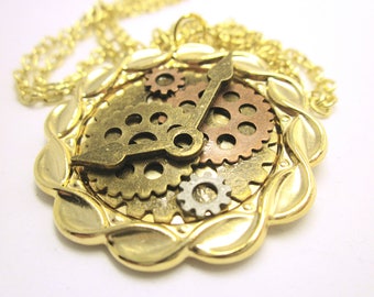 PENDANT Round Gear Pendant Gold Pendant Tray Multiple Gears And Clock Hands Gift For Her Steampunk Jewelry Boho Gear Pendant