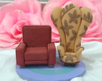 Carl and Ellie's chairs in UP wedding cake topper clay doll, UP chairs clay miniature engagement decor,clay figurine ring holder,clay couple