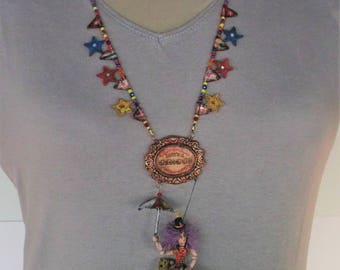 Necklace Art Doll Collection 1 / 24th - Circus - Equilibrist with Umbrella