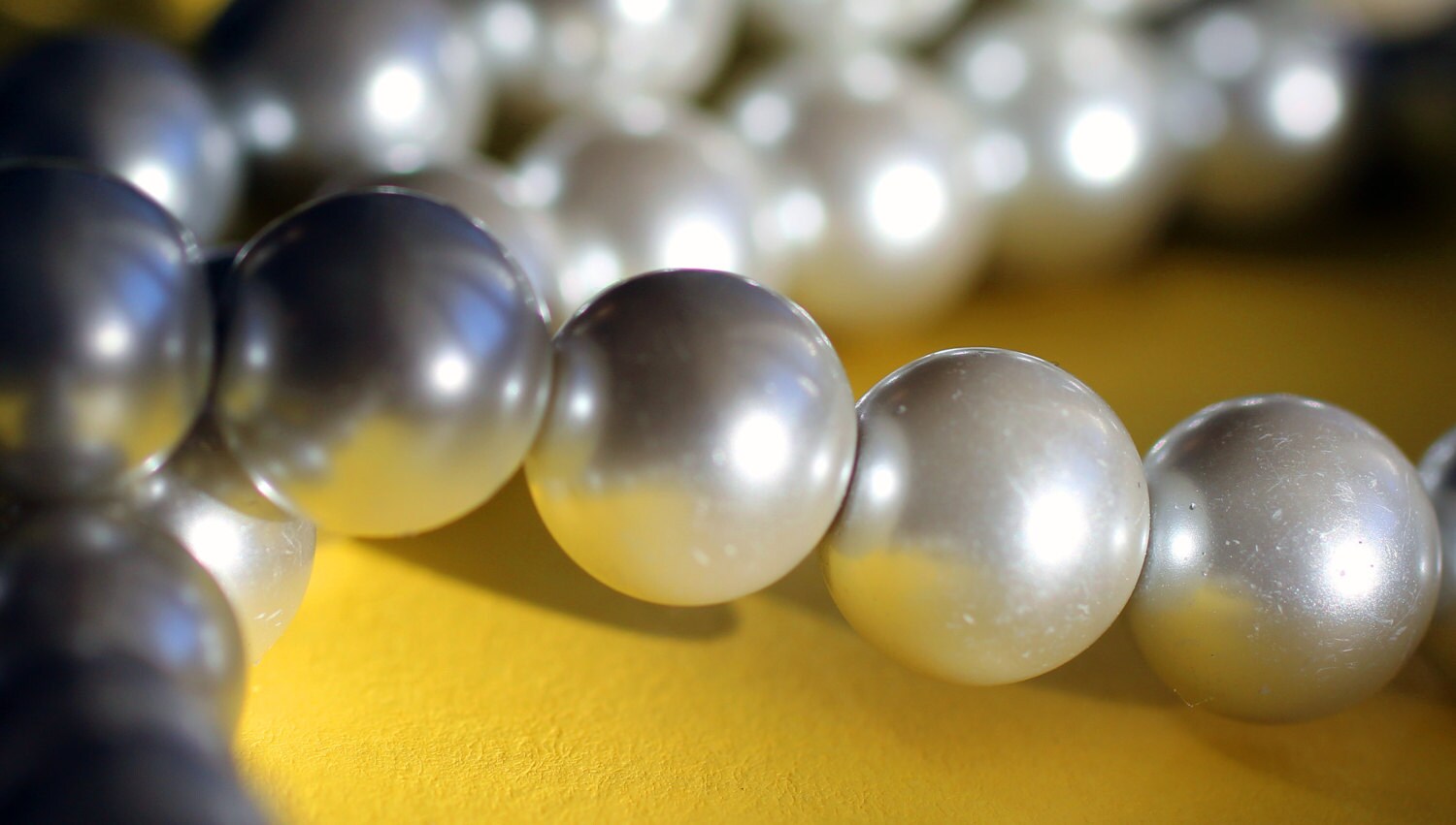 gray pearl necklace