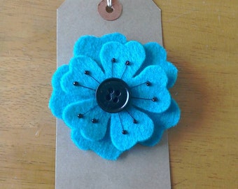 Felt flower brooch in teal