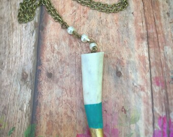 Deer Antler Necklace, Antler Jewelry. Boho Necklace