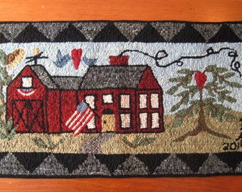 14" x 29" Linen Hooked Rug Pattern - "Irene's Farmhouse"