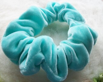 Hair Scrunchie Silk Velvet Hair Tie Retro Elastic No Slip Hair Accessory Velvet Pony Tail Holder Hair Wrap Bun Velvet Hair Elastic Handmade