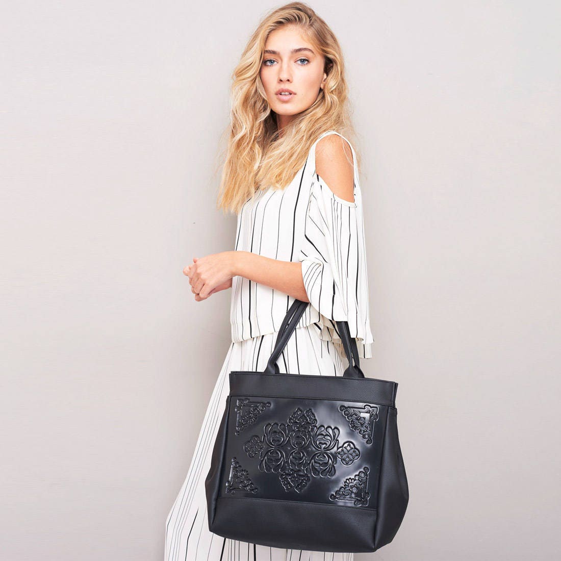 Black shoulder bag women vegan handbag vegan bag black