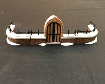 Department 56 Churchyard Gate and Fence