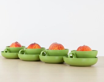 Vintage Green Melmac Cups Bowls Collection, Green Melmac Dishes, Melamine Dishes, Retro Plastic Dishes, Plasticware Picnic, Retro Kitchen