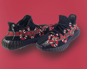Custom Gucci Snake Yeezy 350 V2 (ALL SIZES)(Hand-Painted)