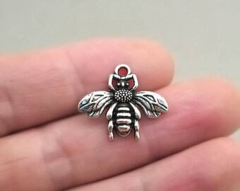 6 Bee Charms, Honey Bee pendant beads, Antique Silver 19X22mm CM1128S