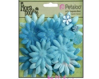 Set of 25 blue fabric flowers "petaloo" embellishment scrap *.
