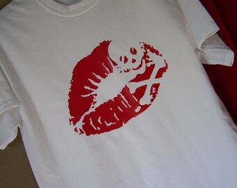 KISS of DEATH Lips/Skull Tshirt