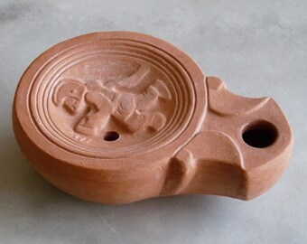 Oil lamp Roman soldier of fire