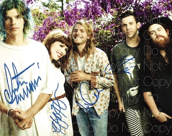 Grouplove signed Hannah Hooper Christian Zucconi Daniel Gleason Ryan Rabin 8X10 photo picture poster autograph RP