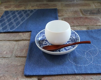 Handmade *Small Placemat with traditional Japanese "sashiko" style stitching / Lighter Blue Denim / 2 small placemats