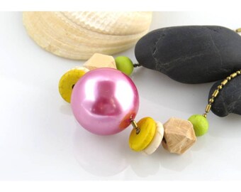 Long necklace, green and pink collection "samba"